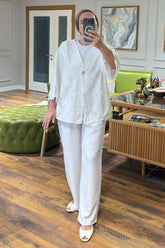 Dokulu V Yaka Tek Düğmeli Ceket ve Geniş Paça Pantolonlu İkili Takım 8883 - Beyaz